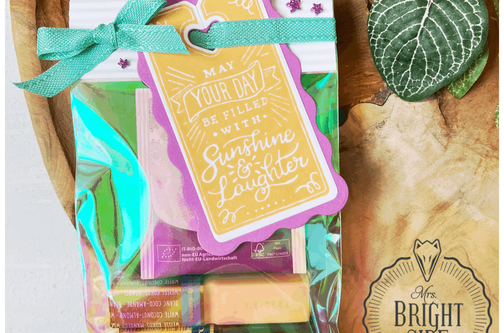 Paper Tags Traktatie – Online Only Extravaganza